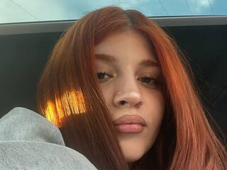 sexy webcam girl VelmaraJoy