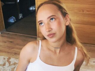 fingering girl webcam picture VeniceMidden