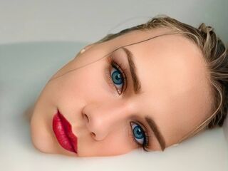 naked webcamgirl WendyDolie