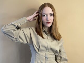 camgirl playing with sextoy ZeldaCrofoot