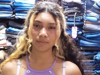 hot webcam show ZoeFletcher